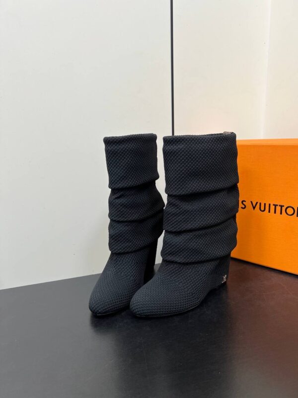 Сапоги Louis Vuitton
