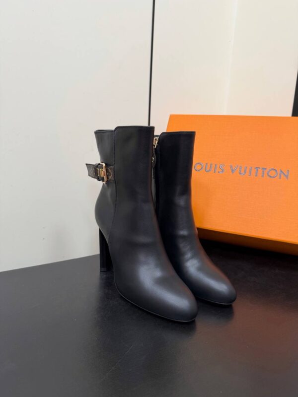 photo_2026-01-12_15-58-16 Полусапожки Louis Vuitton