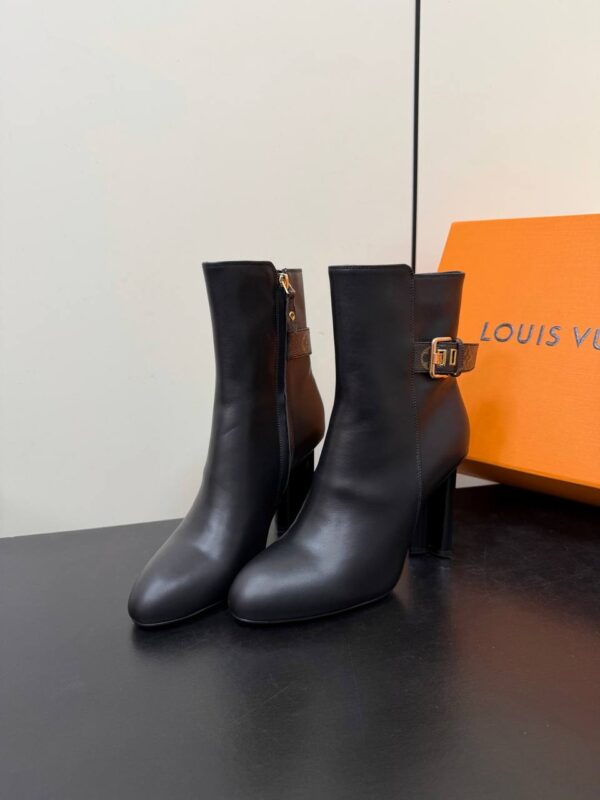 photo_2026-01-12_15-58-21 Полусапожки Louis Vuitton