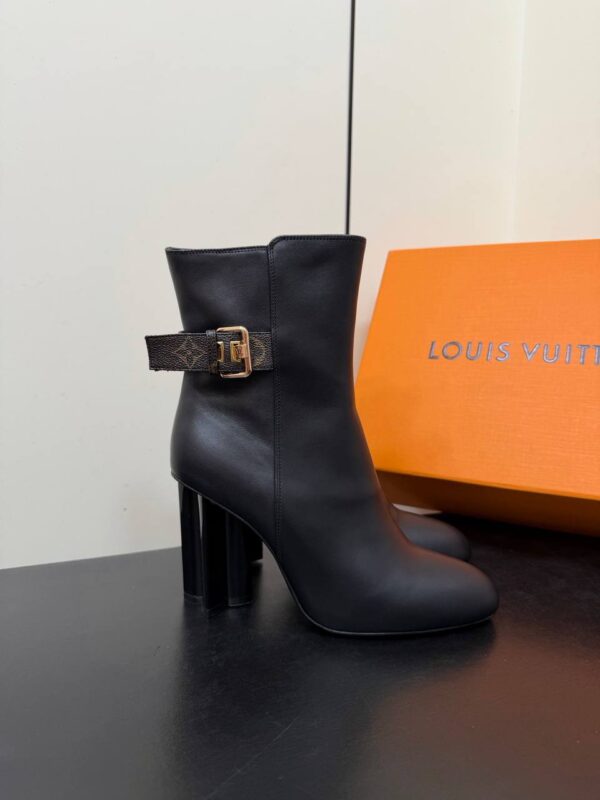 photo_2026-01-12_15-58-25 Полусапожки Louis Vuitton