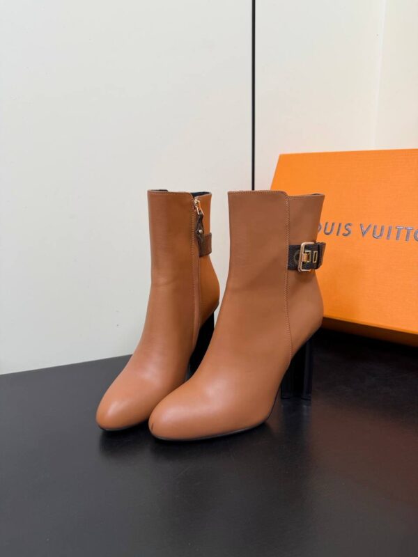 photo_2026-01-12_16-06-09 Полусапожки Louis Vuitton