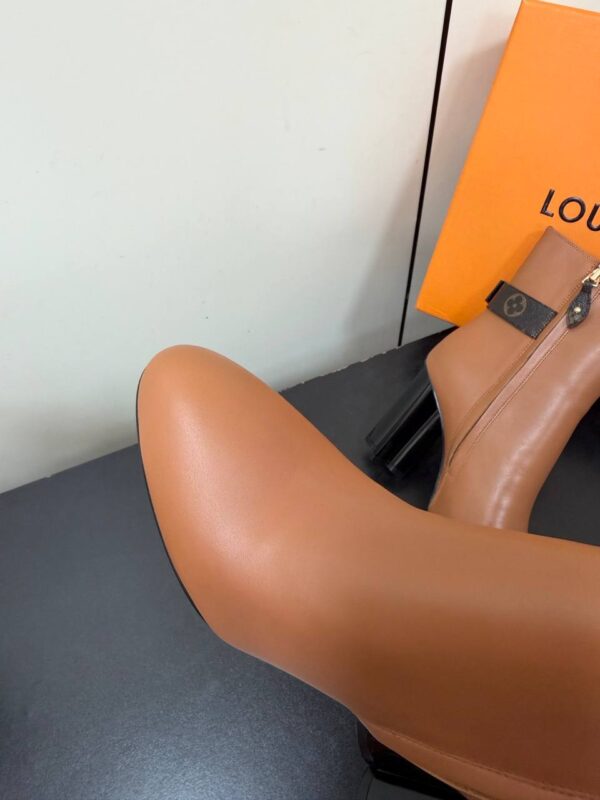 photo_2026-01-12_16-06-16 Полусапожки Louis Vuitton