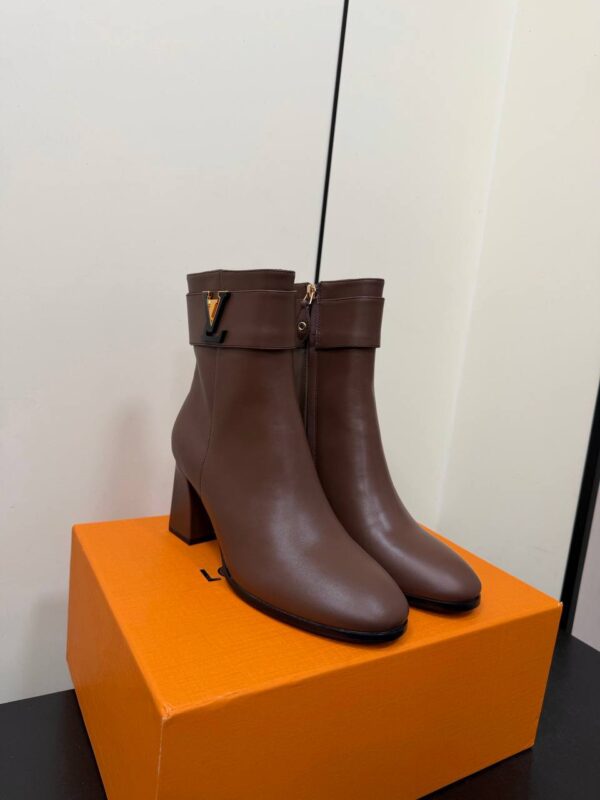 photo_2026-01-13_03-01-03 Полусапожки Louis Vuitton