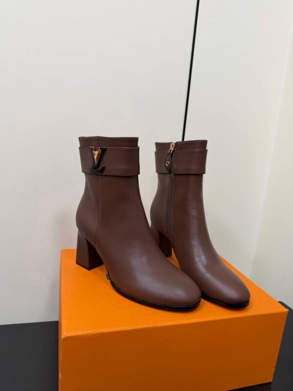 photo_2026-01-13_03-01-05 Полусапожки Louis Vuitton