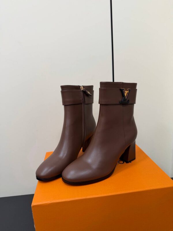 photo_2026-01-13_03-01-08 Полусапожки Louis Vuitton