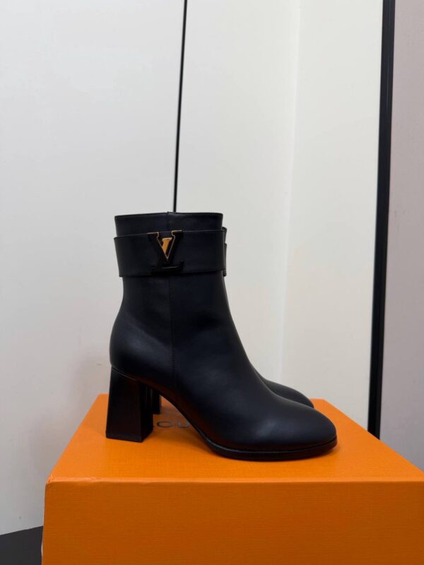 photo_2026-01-13_04-56-28 Полусапожки Louis Vuitton