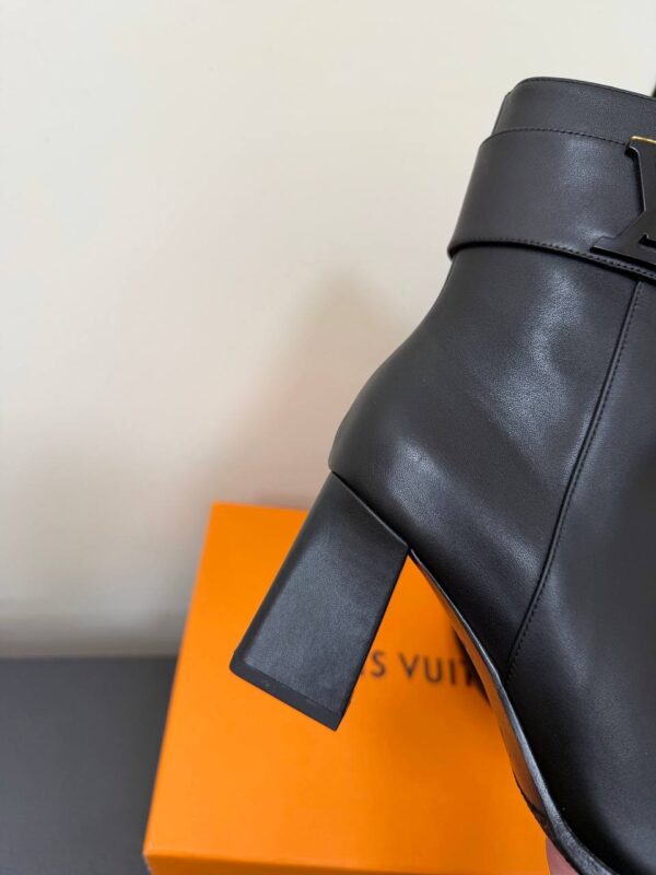photo_2026-01-13_04-56-38 Полусапожки Louis Vuitton