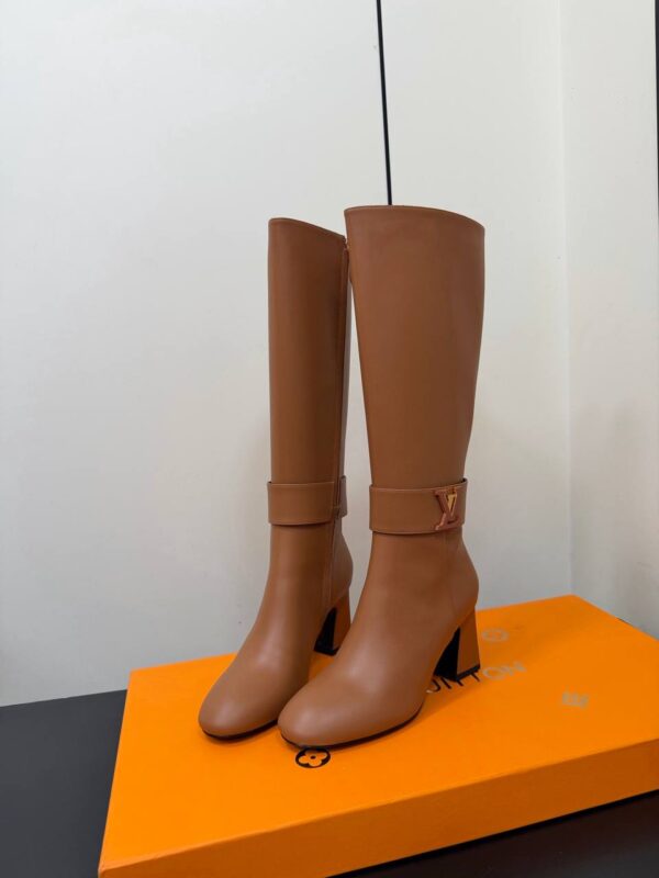 Сапоги Louis Vuitton