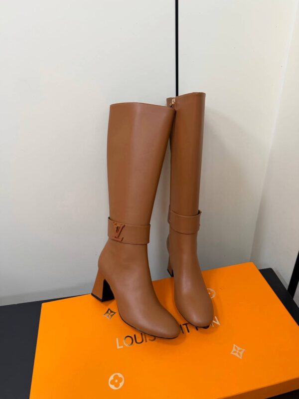 Сапоги Louis Vuitton