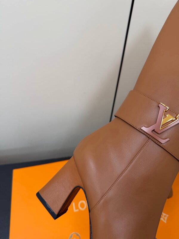 Сапоги Louis Vuitton