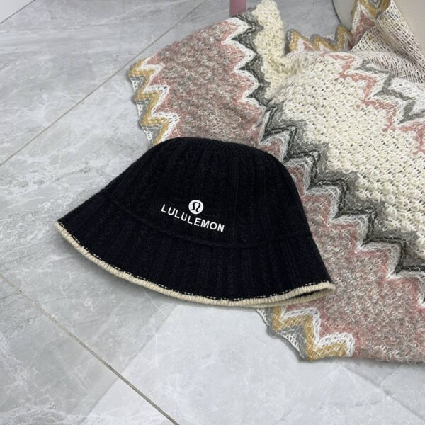 Панама Lululemon