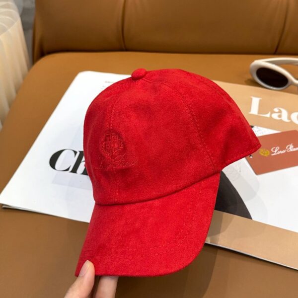 photo_2026-01-17_11-22-57 Кепка Loro Piana