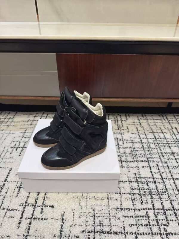 photo_2026-01-18_05-57-46 Ботильоны Isabel Marant