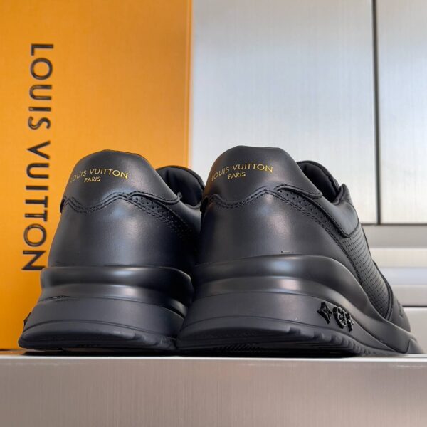 photo_2026-01-18_12-40-03 Кроссовки Louis Vuitton