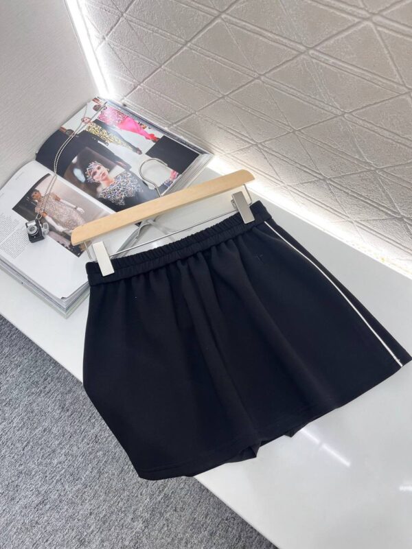 photo_2026-01-19_06-57-44 Костюм-двойка Dior