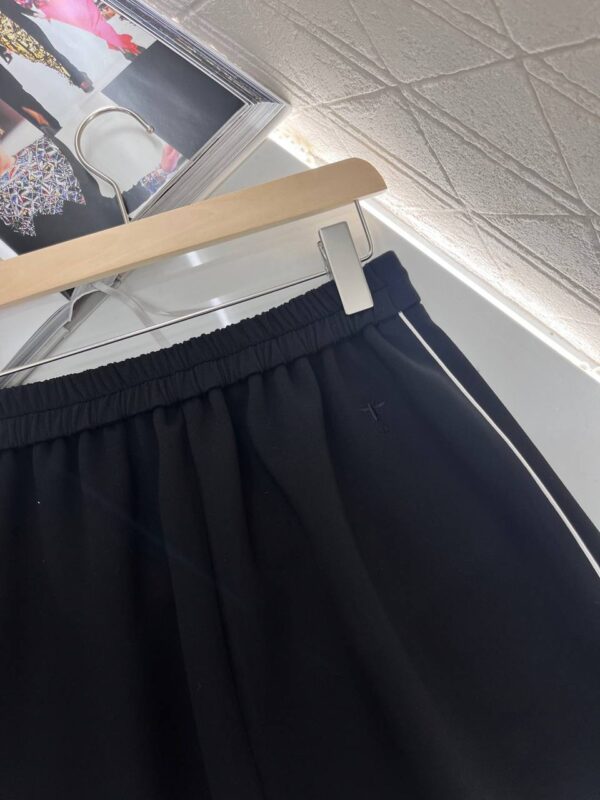 photo_2026-01-19_06-57-49 Костюм-двойка Dior