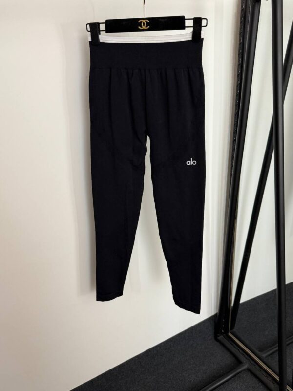 Спортивный костюм Alo