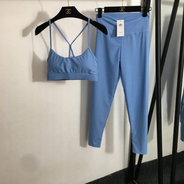 Спортивный костюм Alo