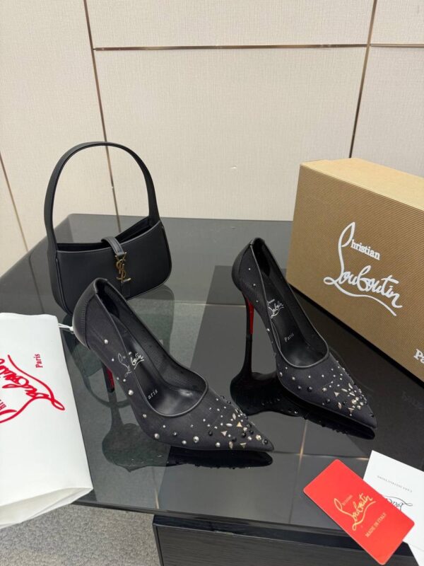 Туфли Christian Louboutin