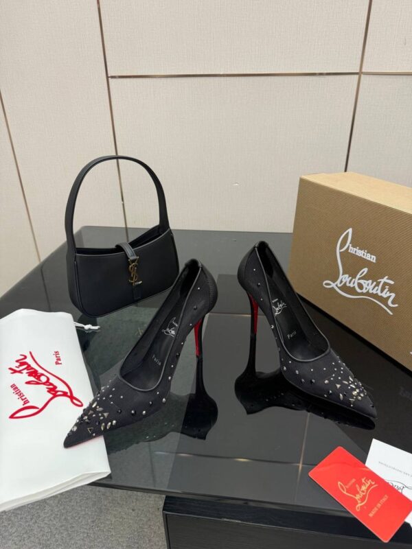 Туфли Christian Louboutin