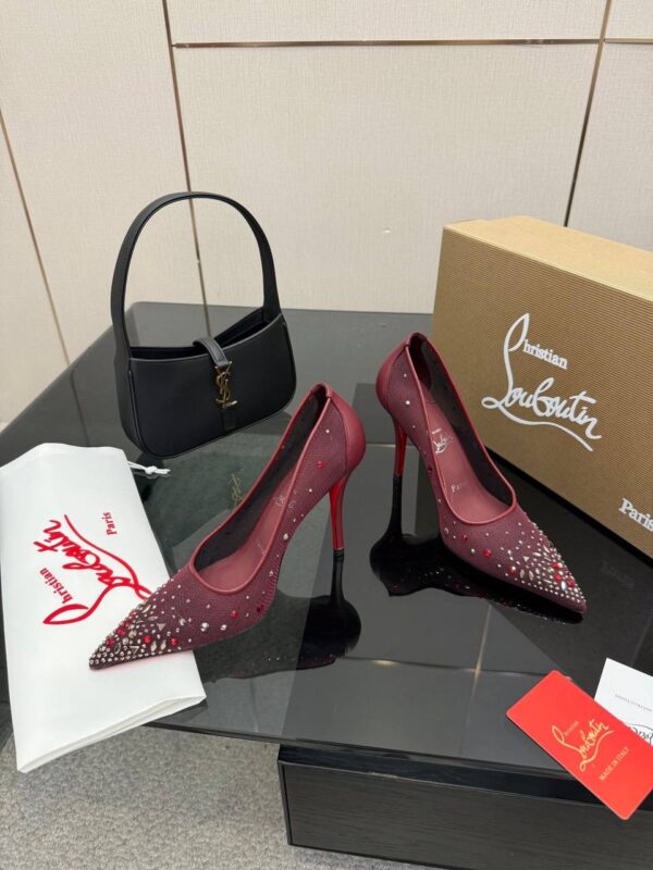 Туфли Christian Louboutin