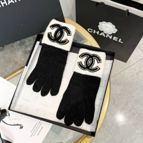 photo_2026-01-24_03-56-50 Перчатки Chanel