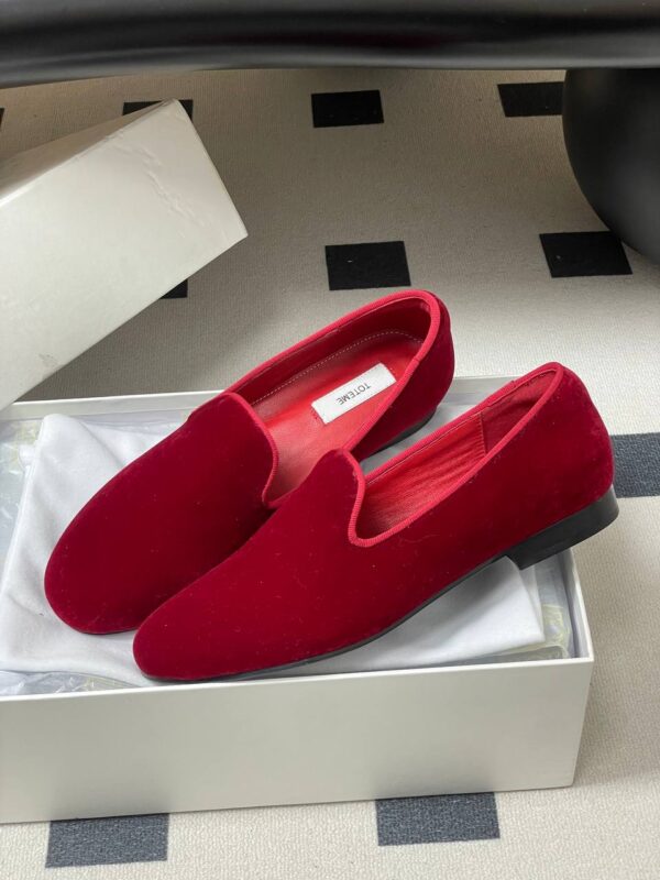 Туфли замшевые Toteme