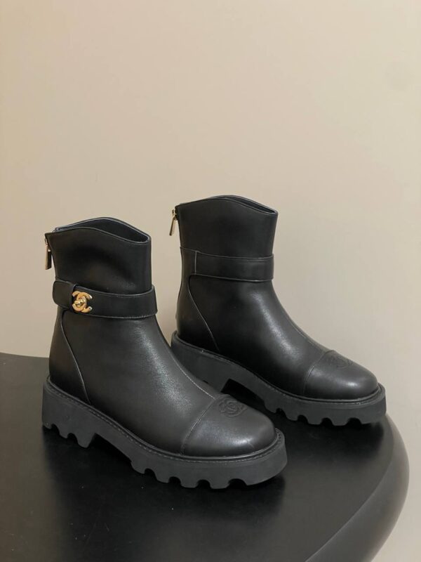 Ботинки Chanel