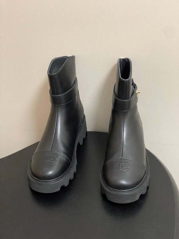 Ботинки Chanel