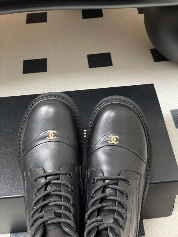 photo_2026-01-29_06-39-23 Ботинки Chanel