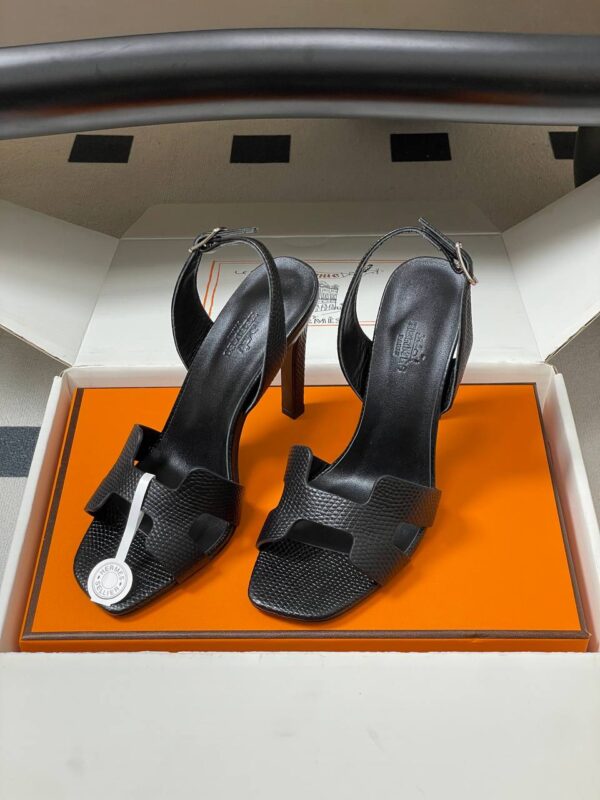 photo_2026-01-29_08-25-52 Босоножки Hermes
