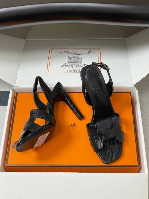 photo_2026-01-29_08-25-54 Босоножки Hermes