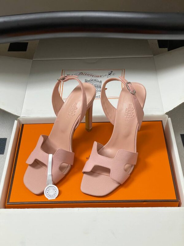 photo_2026-01-29_13-13-58 Босоножки Hermes