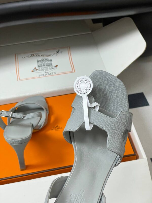 photo_2026-01-29_13-34-12 Босоножки Hermes