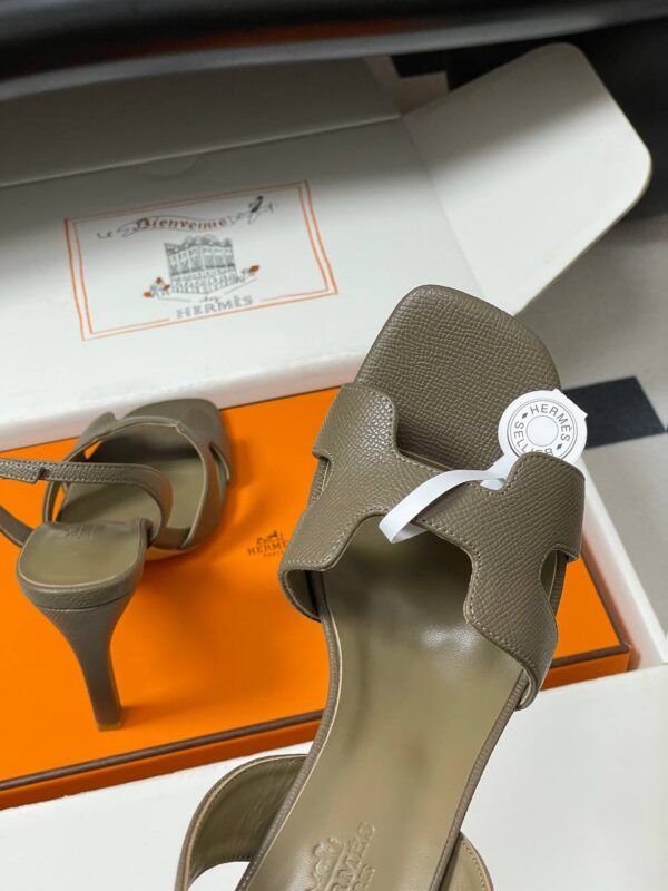 photo_2026-01-29_14-30-24 Босоножки Hermes
