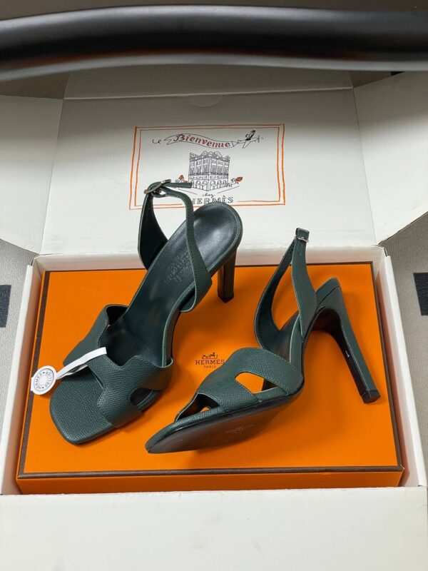 photo_2026-01-29_14-36-20 Босоножки Hermes