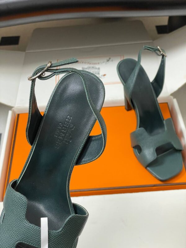 photo_2026-01-29_14-36-24 Босоножки Hermes