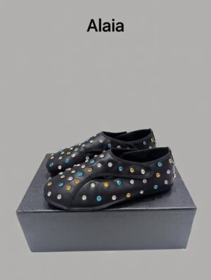 Балетки ALAIA в стиле Мэри Джейн