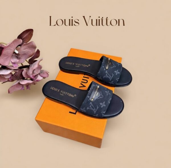 Шлепанцы Louis Vuitton