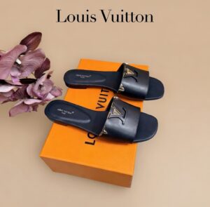43e351e8-7982-4649-8444-c4ffadf2b898 Шлепанцы Louis Vuitton