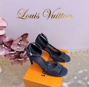 Босоножки Louis Vuitton