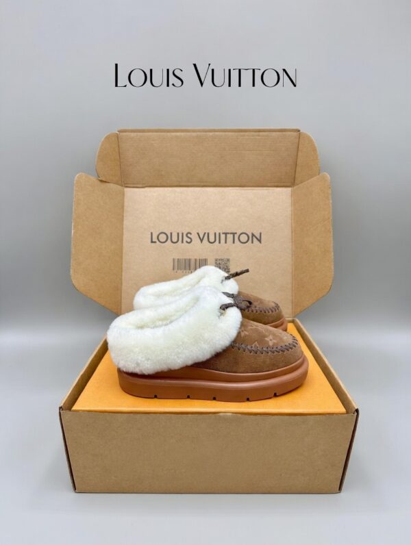Сабо с мехом Louis Vuitton