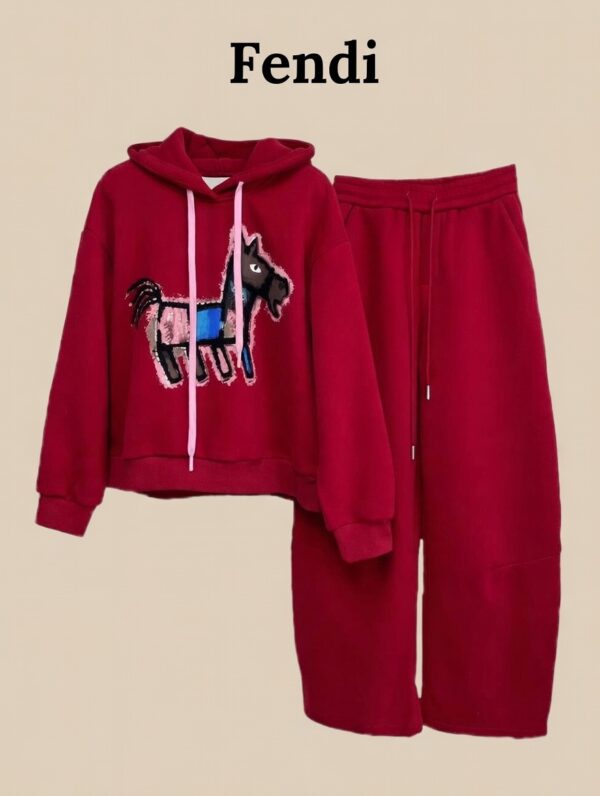Костюм Fendi