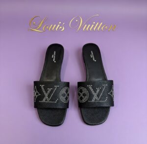 61c4d57a-975e-4e1f-a5e3-6c02a2f0556a Шлепанцы Louis Vuitton