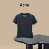 Футболка Acne