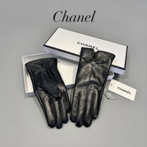 9675fb3e-bdef-4c42-b00b-bbd9c74cda66 Перчатки Chanel