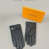 c5fc039e-940f-492e-98cf-dbf15b06be1d Перчатки Louis Vuitton