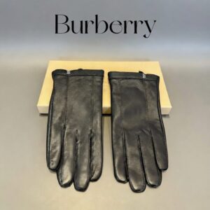 Перчатки Burberry