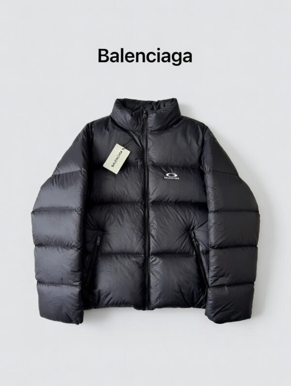 Пуховик короткий Balenciaga
