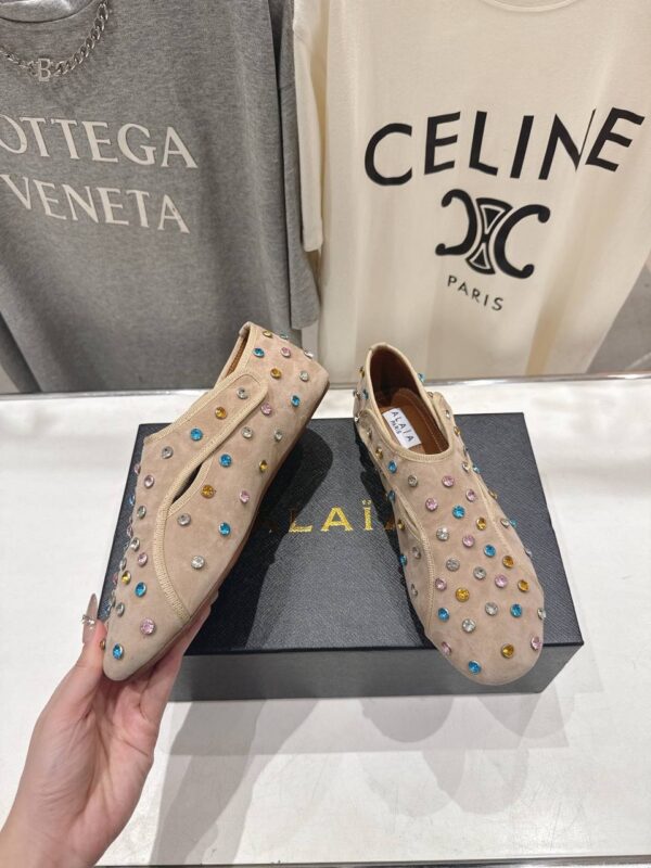 Балетки замшевые ALAIA в стиле Мэри Джейн